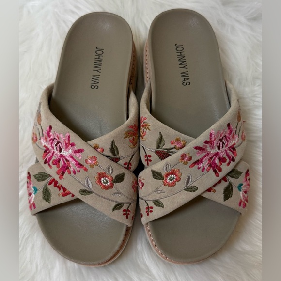 Johnny Was Womens Suede Floral Embroidered Platform Sandals Size 7 - Picture 1 of 8
